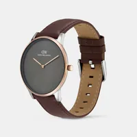 Daniel Wellington Grey Dial Analog Men's Watch DW0DG2000, three-quarter view